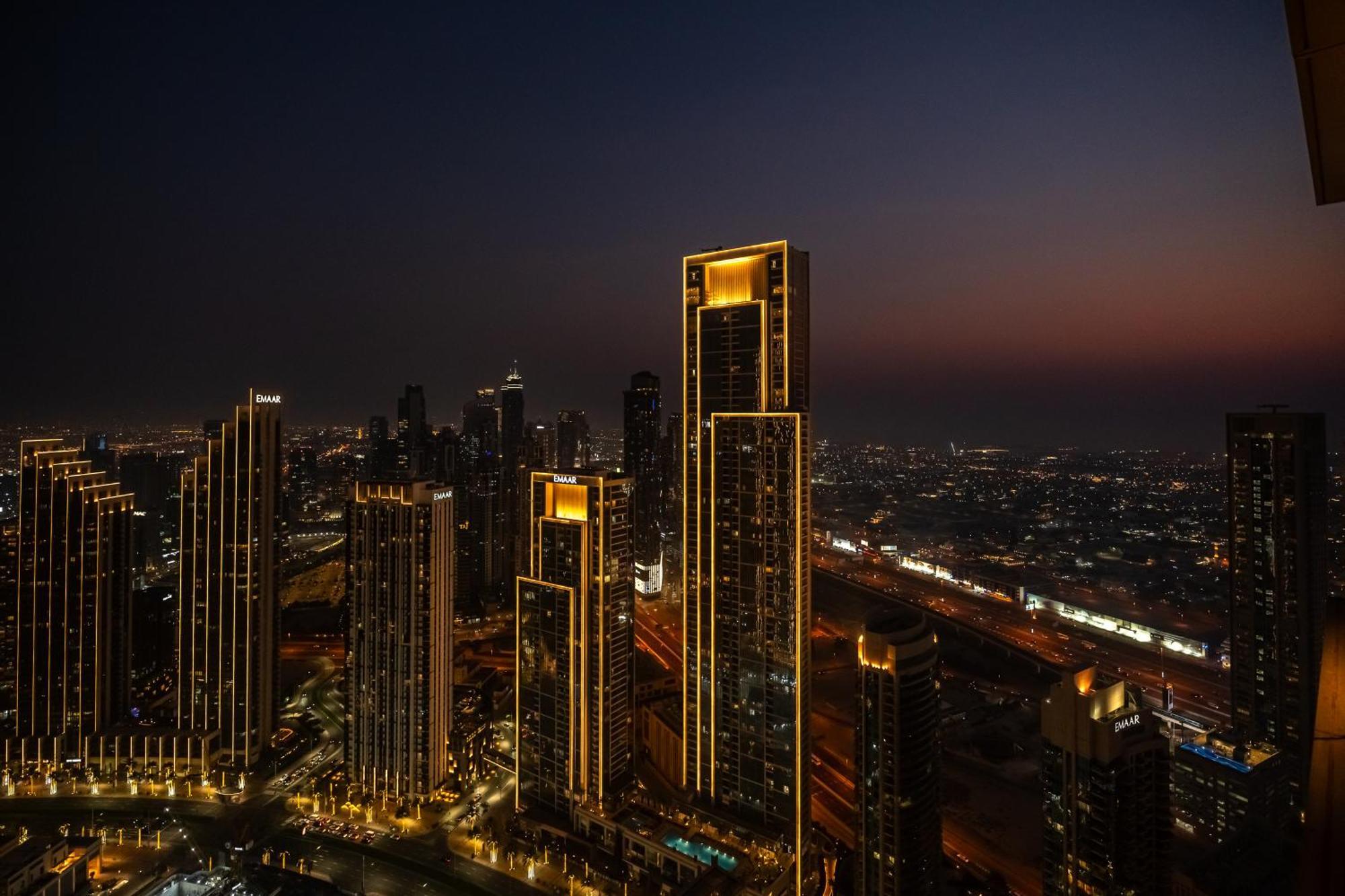 Escape24 - Address Opera - 2br High Floor Downtown * Dubai