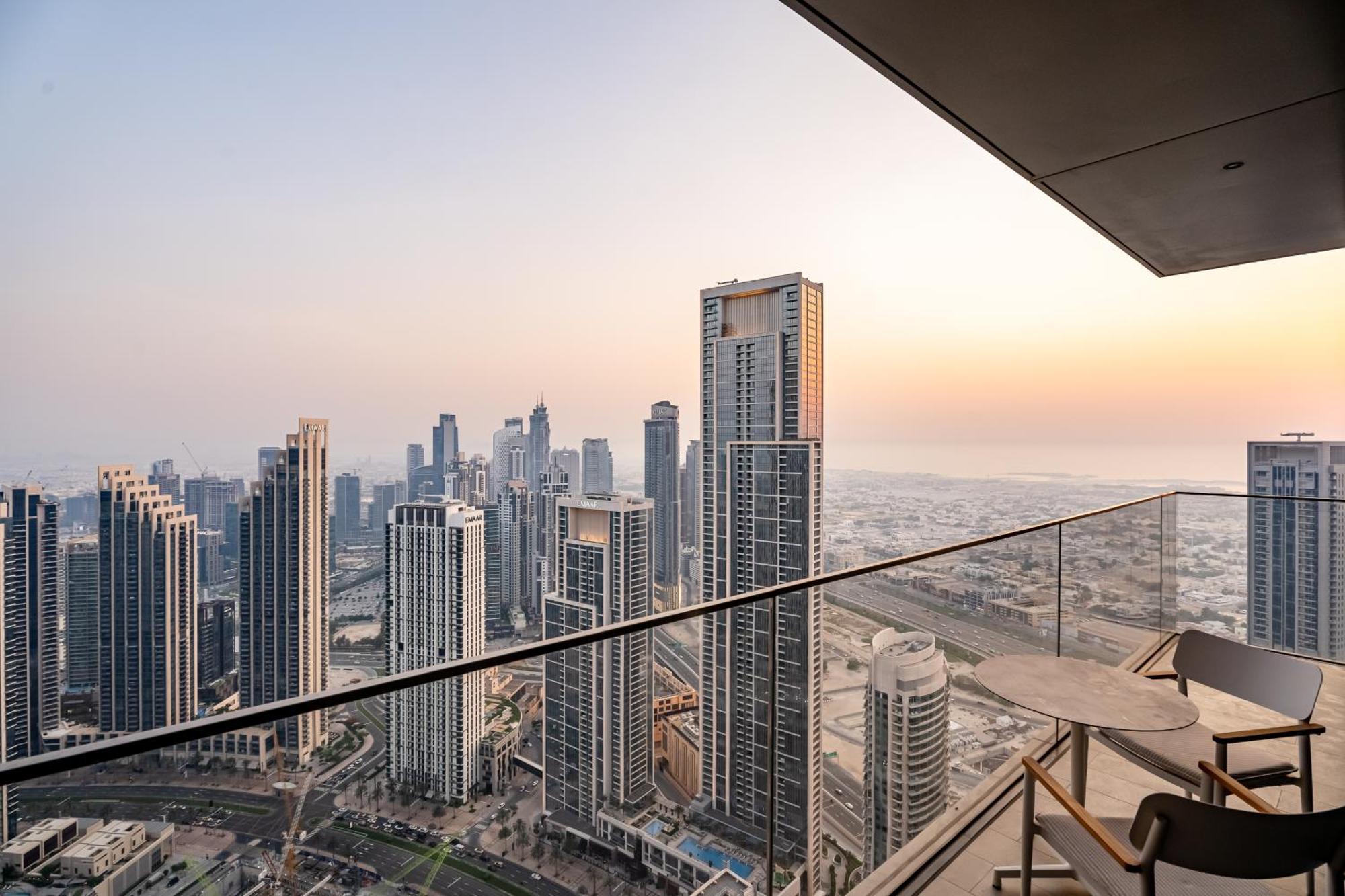 Escape24 - Address Opera - 2br High Floor Downtown Apartment