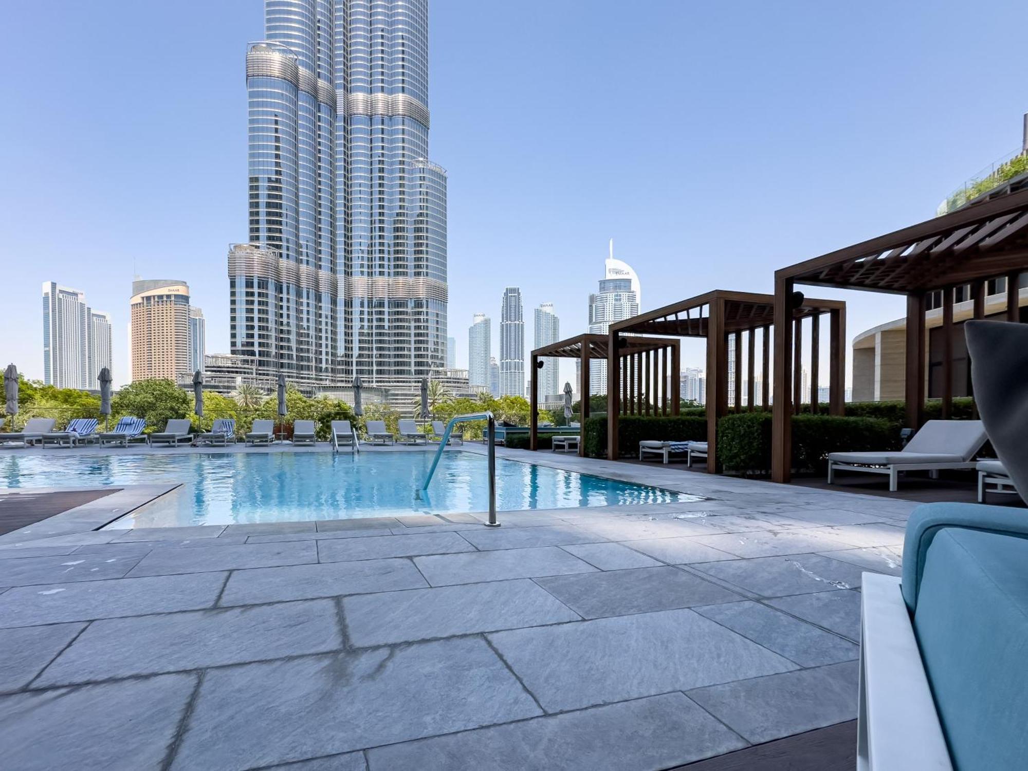 Escape24 - Address Opera - 2br High Floor Downtown Apartment